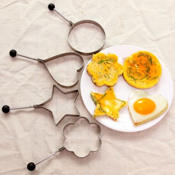 Pack of 4 Stainless Steel Egg Shaper Molds – Star, Heart, Round &amp; Flower Shapes