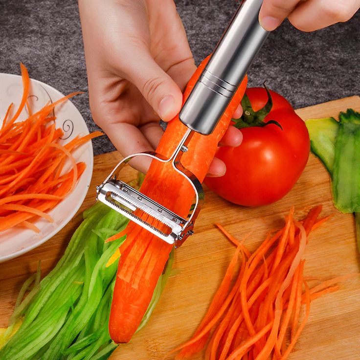 Stainless Steel Vegetable &amp; Potato Peeler &amp; Julienne Cutter Tool