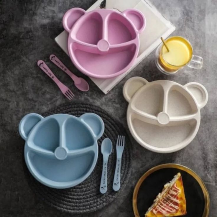 10-Piece Panda Kids Dinner Set – 5 Panda Plates, 3 Spoons, 2 Forks